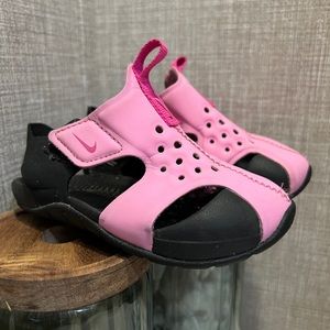 Nike Sunray 2 Bubblegum pink sandals size 5.5 toddler good condition